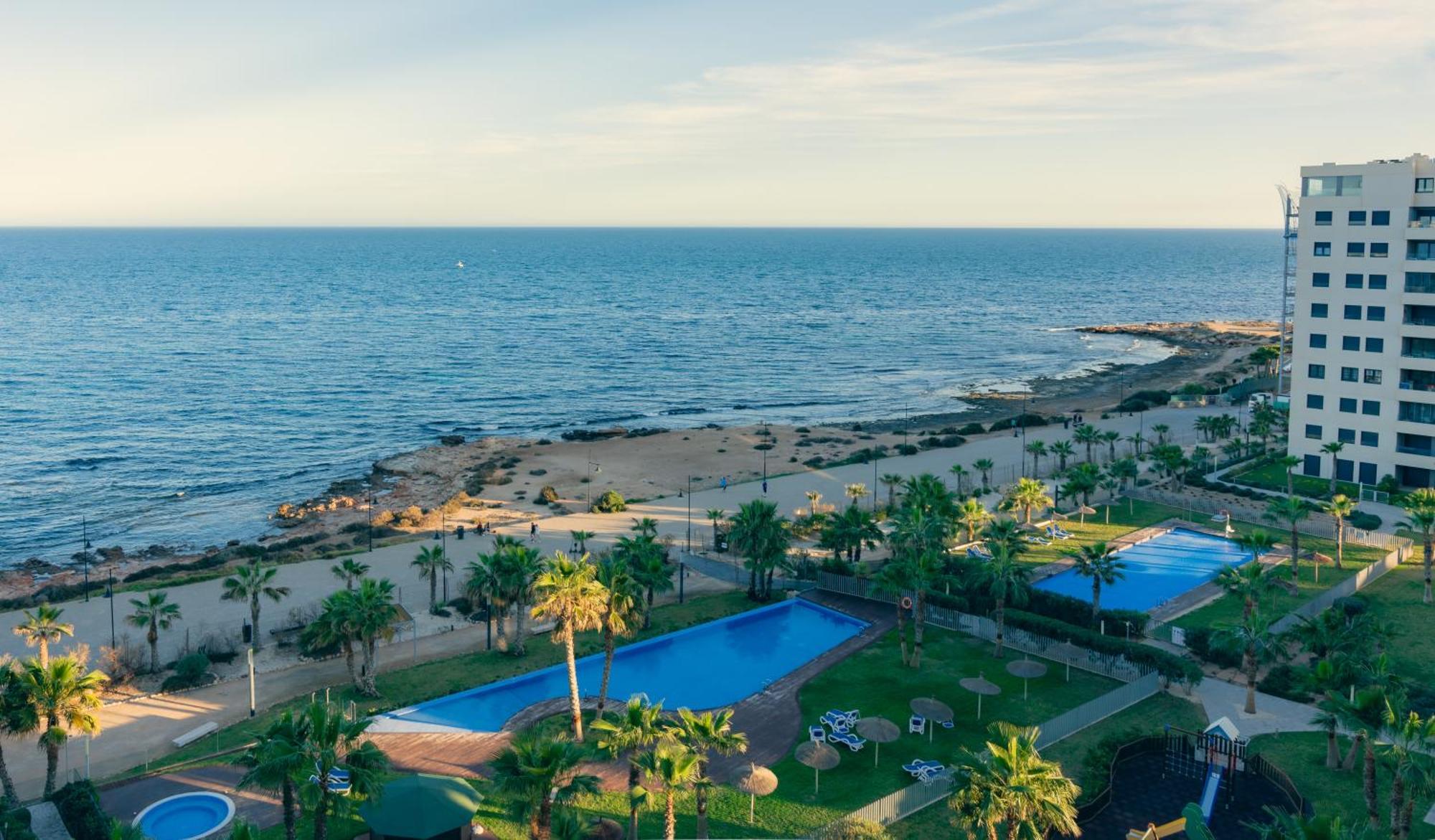 Apartamento Premium Con Jacuzzi Y Vistas Al Mar En Punta Prima, Torrevieja By Rentalole Luaran gambar